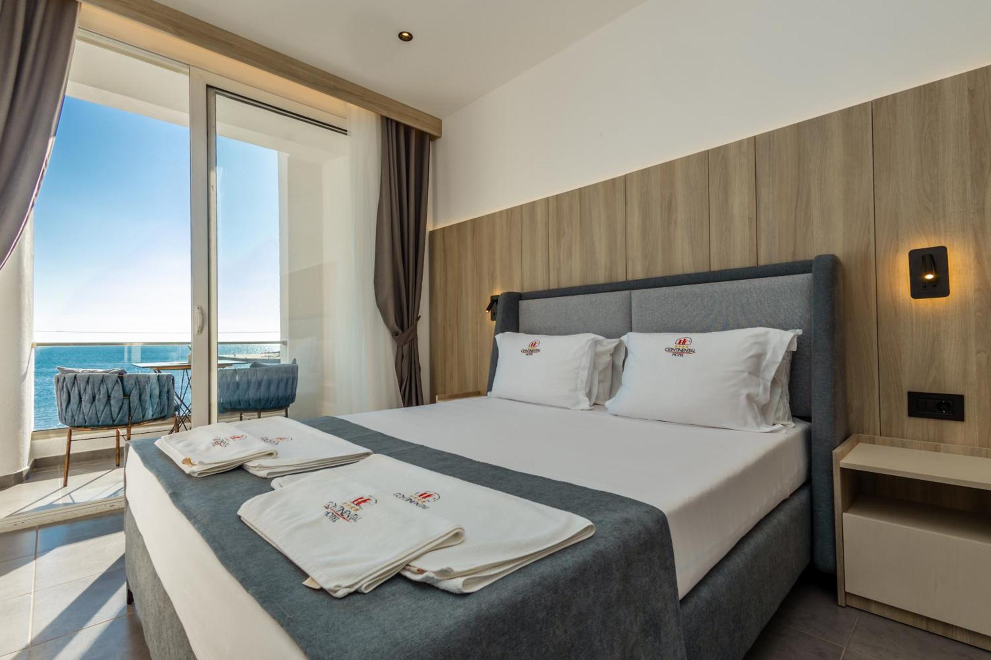 Continental Hotel Улцинь Экстерьер фото