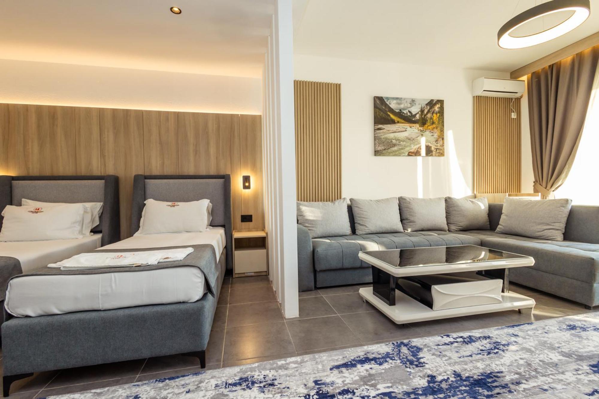 Continental Hotel Улцинь Экстерьер фото